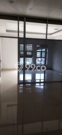 Ruko Kawasan Grogol, Luas 210m², Area Komersial, Siap Operasional Ruko Kawasan Grogol, Luas 210m², Area Komersial, Siap Operasional
