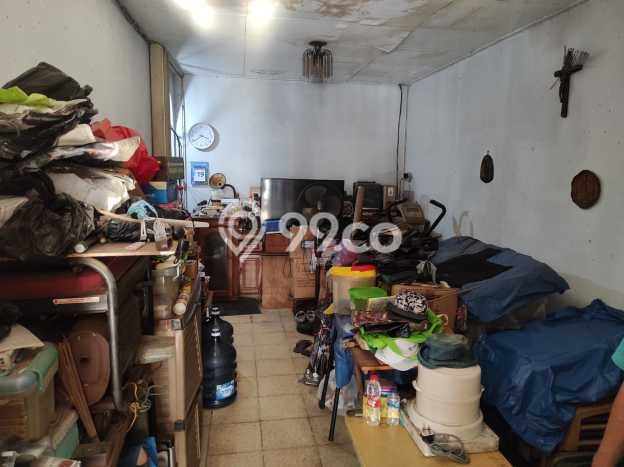 Siap Huni Hunian Elit 5 Kamar di Kelapa Gading Dekat ke Mana Pun Siap Huni Hunian Elit 5 Kamar di Kelapa Gading Dekat ke Mana Pun