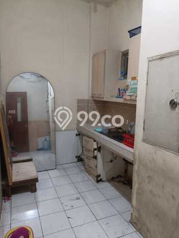 Ruko Dijual di Prime Area Jakarta Barat Luas 240m2 Ruko Dijual di Prime Area Jakarta Barat Luas 240m2