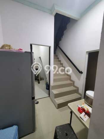 Rumah Luas Asri 4 KT Siap Huni di Jelambar Jakarta Barat Rumah Luas Asri 4 KT Siap Huni di Jelambar Jakarta Barat
