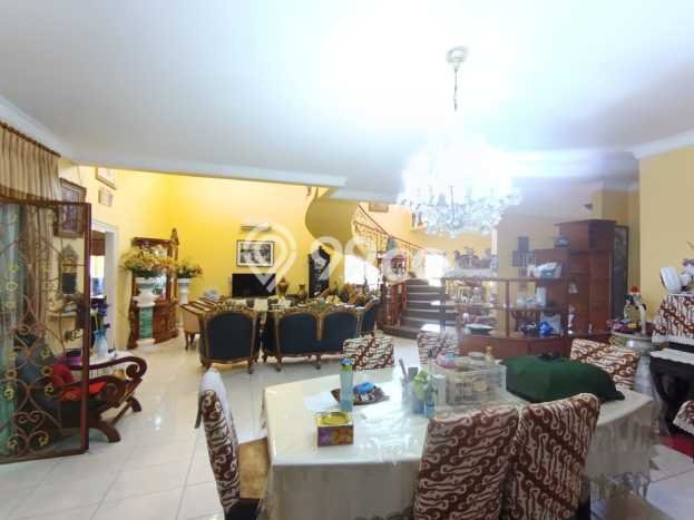 Rumah Luxury Modern Siap Huni di Kota Wisata Bogor Rumah Luxury Modern Siap Huni di Kota Wisata Bogor