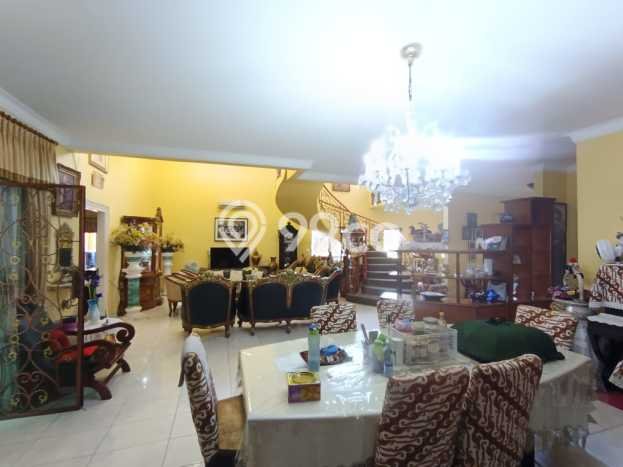 Rumah Luxury Modern Siap Huni di Kota Wisata Bogor Rumah Luxury Modern Siap Huni di Kota Wisata Bogor