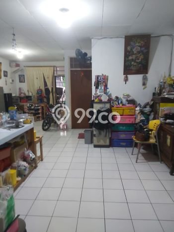 Rumah Luas Asri 3 KT Siap Pakai di Bojong Indah Jakarta Barat Rumah Luas Asri 3 KT Siap Pakai di Bojong Indah Jakarta Barat