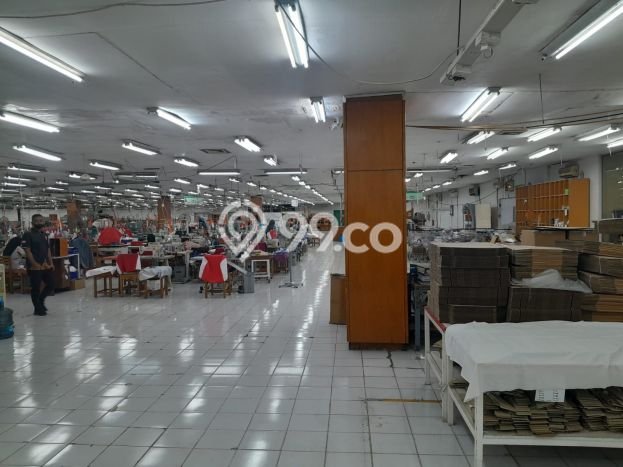 POTENSI BESAR! Pabrik Kawasan Jatake, Luas 7434m², Posisi Mainroad POTENSI BESAR! Pabrik Kawasan Jatake, Luas 7434m², Posisi Mainroad
