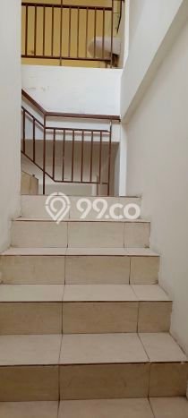 Disewakan Ruko di Taman Surya, Luas 152m², Area Premium, Ready Untuk Dipakai Disewakan Ruko di Taman Surya, Luas 152m², Area Premium, Ready Untuk Dipakai