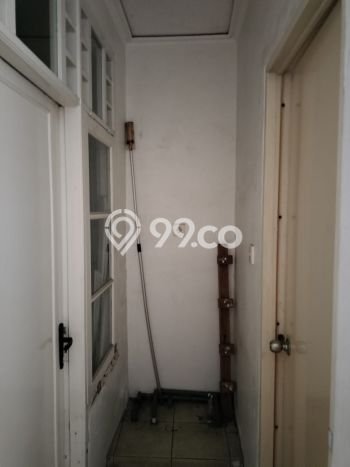 Rumah Luxury Modern Siap Huni di Taman Surya Jakarta Barat Rumah Luxury Modern Siap Huni di Taman Surya Jakarta Barat