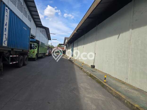 Gudang Disewa di Tangerang dengan LB 13030m2 Area Komersial Ramai Gudang Disewa di Tangerang dengan LB 13030m2 Area Komersial Ramai