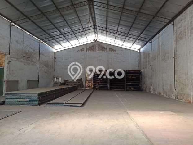 Dijual Gudang Kawasan , Luas 1200m2m², Kawasan Bisnis, Akses Mudah Dijual Gudang Kawasan , Luas 1200m2m², Kawasan Bisnis, Akses Mudah