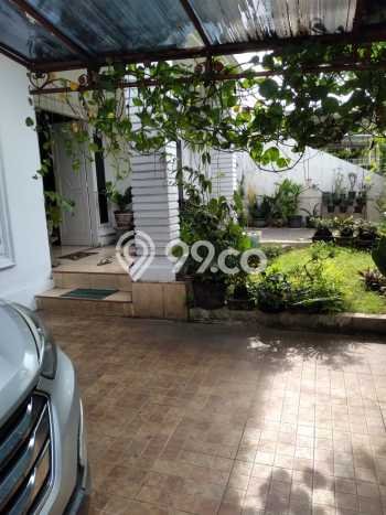 Rumah area Serpong, Tangerang Selatan, LT 240m² LB 300m² - JUAL CEPAT! Rumah area Serpong, Tangerang Selatan, LT 240m² LB 300m² - JUAL CEPAT!