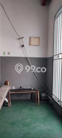 Unit Gudang Dijual di Jakarta Barat LT 378m2 & LB 972m2 Unit Gudang Dijual di Jakarta Barat LT 378m2 & LB 972m2