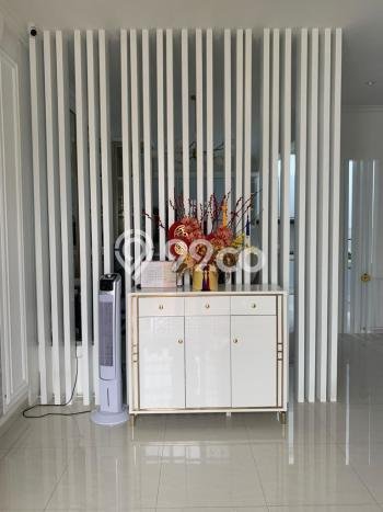 DIJUAL CEPAT! Rumah Minimalis area Green Lake City, Jakarta Barat, LT 120m² Bangunan 160m² Bisa Nego! DIJUAL CEPAT! Rumah Minimalis area Green Lake City, Jakarta Barat, LT 120m² Bangunan 160m² Bisa Nego!