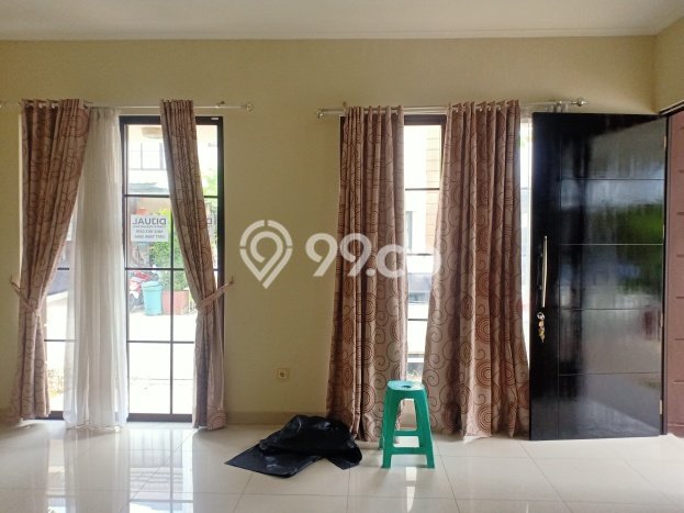 PRIME PROPERTY! Rumah di Green Lake City, 2 KT, Lingkungan Premium, LT 90m² Bangunan 102m² PRIME PROPERTY! Rumah di Green Lake City, 2 KT, Lingkungan Premium, LT 90m² Bangunan 102m²