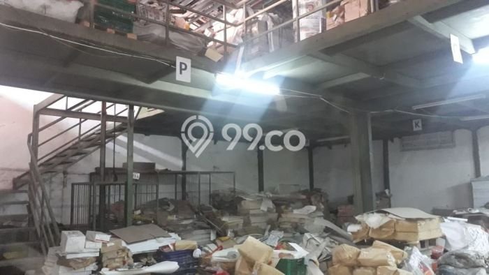 PELUANG EMAS! Gudang di Cengkareng, Luas 1300m2m², Nilai Sewa Tinggi PELUANG EMAS! Gudang di Cengkareng, Luas 1300m2m², Nilai Sewa Tinggi