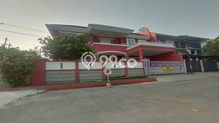 FEATURED! Rumah Asri area Green Ville, LT 319m² LB 450m² FEATURED! Rumah Asri area Green Ville, LT 319m² LB 450m²