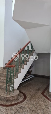 Hunian Nyaman 7 KT di Green Ville, Jakarta Barat - LT 731m² Hunian Nyaman 7 KT di Green Ville, Jakarta Barat - LT 731m²