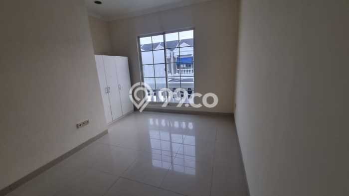 Jual Rumah 2 KT di Green Lake City, Jakarta Barat - LT 60m² Jual Rumah 2 KT di Green Lake City, Jakarta Barat - LT 60m²