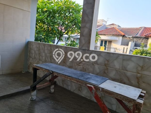 UNIT LANGKA! Rumah kawasan Permata Buana, 6 KT, View Indah, LT 136m² Bangunan 300m² UNIT LANGKA! Rumah kawasan Permata Buana, 6 KT, View Indah, LT 136m² Bangunan 300m²
