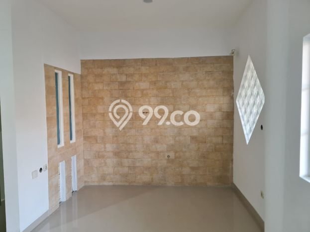 UNIT LANGKA! Rumah kawasan Permata Buana, 6 KT, View Indah, LT 136m² Bangunan 300m² UNIT LANGKA! Rumah kawasan Permata Buana, 6 KT, View Indah, LT 136m² Bangunan 300m²