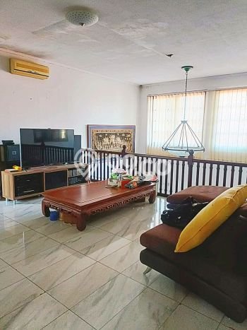 HOT LISTING! Rumah Untuk Investasi di Bintaro, LT 450m² LB 200m² HOT LISTING! Rumah Untuk Investasi di Bintaro, LT 450m² LB 200m²