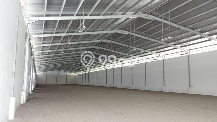 SEWA TERJANGKAU! Gudang di Legok, Luas 4230m², Area Komersial SEWA TERJANGKAU! Gudang di Legok, Luas 4230m², Area Komersial