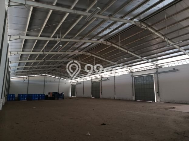 Unit Gudang Disewa Lokasi Legok, Tangerang Spesifikasi Luas Bangunan 1410m2 Unit Gudang Disewa Lokasi Legok, Tangerang Spesifikasi Luas Bangunan 1410m2