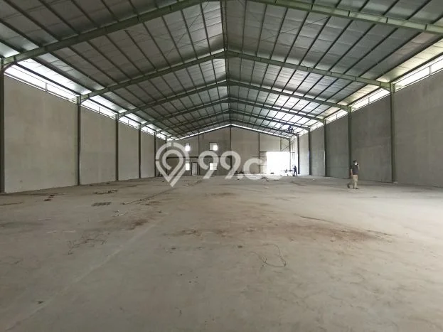 Gudang Kawasan Legok, Luas 2673m2m², Pusat Komersial, Siap Usaha Gudang Kawasan Legok, Luas 2673m2m², Pusat Komersial, Siap Usaha