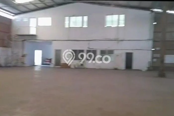 LOKASI STRATEGIS! Gudang Disewakan Kawasan Periuk, Luas 4100m2m², Kawasan Komersial LOKASI STRATEGIS! Gudang Disewakan Kawasan Periuk, Luas 4100m2m², Kawasan Komersial