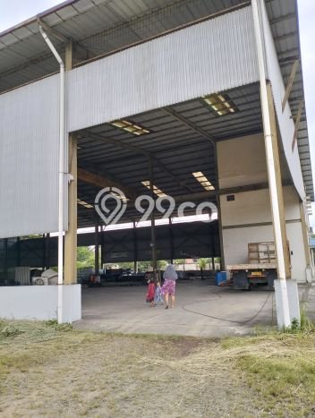 Disewakan Gudang komersial di Legok luas bangunan 1944m2 Disewakan Gudang komersial di Legok luas bangunan 1944m2
