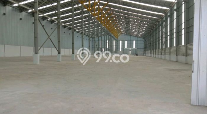 Gudang Disewa di Tangerang dengan LB 1000m2 Area Komersial Ramai Gudang Disewa di Tangerang dengan LB 1000m2 Area Komersial Ramai