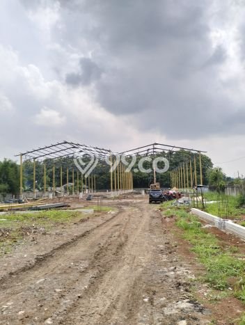 Gudang Disewakan Kawasan Pasar Kemis, Luas 6400m², Lokasi Premium Gudang Disewakan Kawasan Pasar Kemis, Luas 6400m², Lokasi Premium