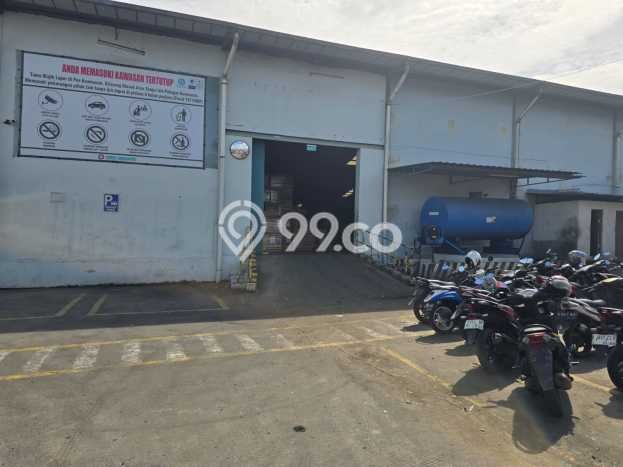 Gudang Disewa di Tangerang dengan LB 13030m2 Area Komersial Ramai Gudang Disewa di Tangerang dengan LB 13030m2 Area Komersial Ramai