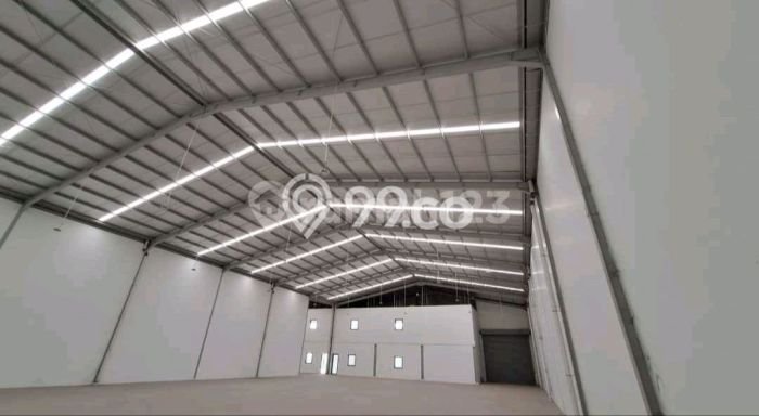 Area Strategis! Disewakan Gudang Lokasi Legok, Tangerang Cocok untuk Bisnis Area Strategis! Disewakan Gudang Lokasi Legok, Tangerang Cocok untuk Bisnis