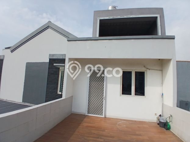 Rumah Elit LB 322m2 Siap Pakai Desain Elegan di Semanan, Jakarta Barat Rumah Elit LB 322m2 Siap Pakai Desain Elegan di Semanan, Jakarta Barat