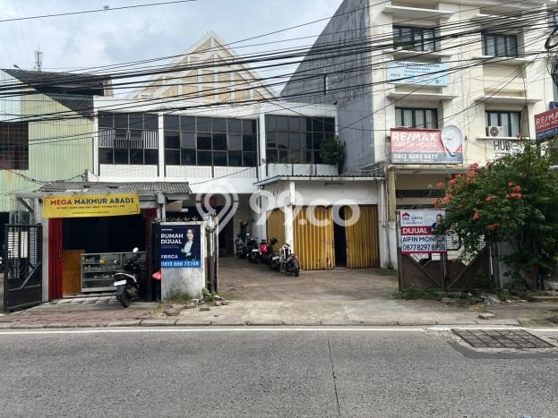 Dijual Rumah Luas Megah Dengan View Eksklusif di Puri Indah, Jakarta Barat Dijual Rumah Luas Megah Dengan View Eksklusif di Puri Indah, Jakarta Barat