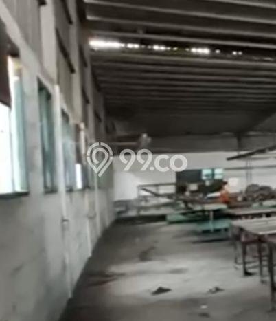 Disewakan Pabrik komersial di Jati Uwung luas bangunan 1950m2 Disewakan Pabrik komersial di Jati Uwung luas bangunan 1950m2