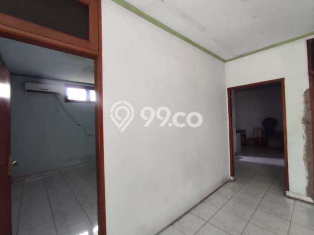 Gudang disewakan lokasi strategis Curug Tangerang 1200m2 Gudang disewakan lokasi strategis Curug Tangerang 1200m2