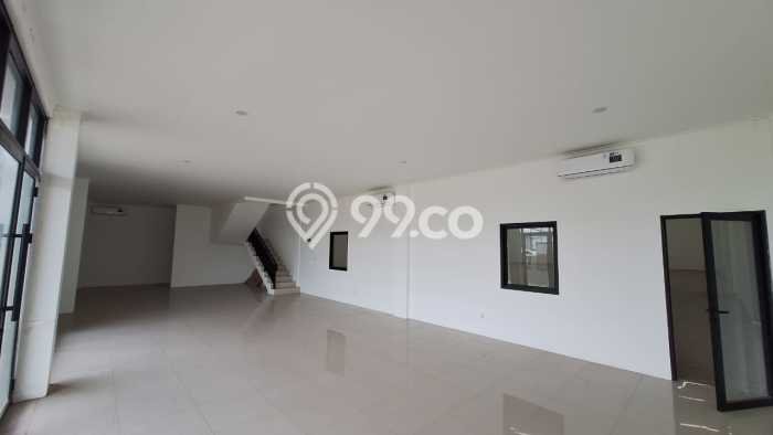 Unit Gudang Disewa Lokasi Legok, Tangerang Spesifikasi Luas Bangunan 1137m2 Unit Gudang Disewa Lokasi Legok, Tangerang Spesifikasi Luas Bangunan 1137m2