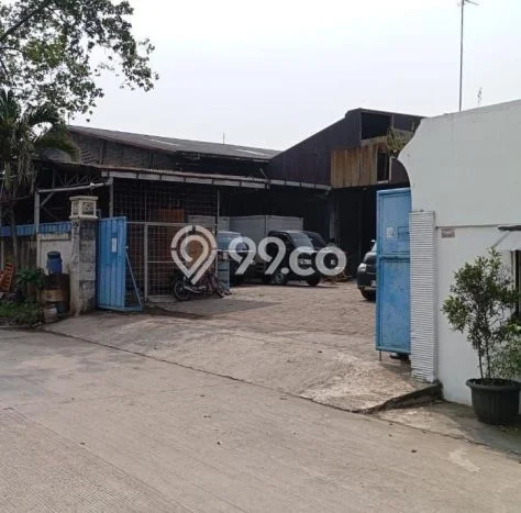 LOKASI BISNIS! Gudang Disewakan Kawasan , Luas 3892m2m², Jalan Utama LOKASI BISNIS! Gudang Disewakan Kawasan , Luas 3892m2m², Jalan Utama