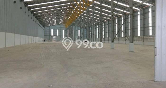 Gudang Disewa di Tangerang dengan LB 1000m2 Area Komersial Ramai Gudang Disewa di Tangerang dengan LB 1000m2 Area Komersial Ramai