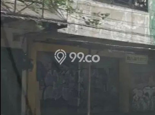AREA KOMERSIAL! Ruko For Rent di Gubeng, Luas 200m2m², Akses Utama AREA KOMERSIAL! Ruko For Rent di Gubeng, Luas 200m2m², Akses Utama