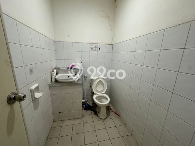 Disewakan Ruko di Kawasan Ramai Kalideres Luas 100m2 Disewakan Ruko di Kawasan Ramai Kalideres Luas 100m2