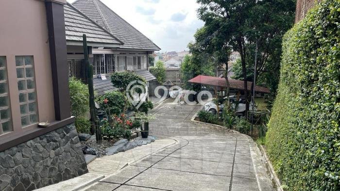 Hunian Super Mewah dengan Akses Paling Strategis di Cihanjuang, Bandung Hunian Super Mewah dengan Akses Paling Strategis di Cihanjuang, Bandung