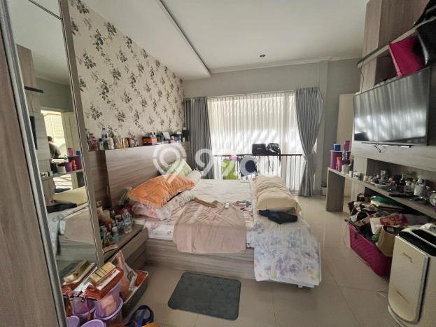 Dijual Rumah Mewah Megah Dengan View Eksklusif di Sektor 7-Bintaro, Tangerang Selatan Dijual Rumah Mewah Megah Dengan View Eksklusif di Sektor 7-Bintaro, Tangerang Selatan