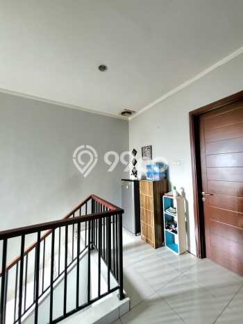 Dijual Rumah Mewah Megah Dengan View Cantik di Sektor 9-Bintaro, Tangerang Selatan Dijual Rumah Mewah Megah Dengan View Cantik di Sektor 9-Bintaro, Tangerang Selatan