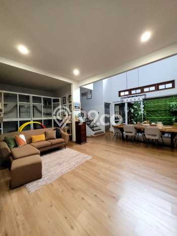Rumah Elit Modern Siap Huni di Sektor 9-Bintaro Tangerang Selatan Rumah Elit Modern Siap Huni di Sektor 9-Bintaro Tangerang Selatan