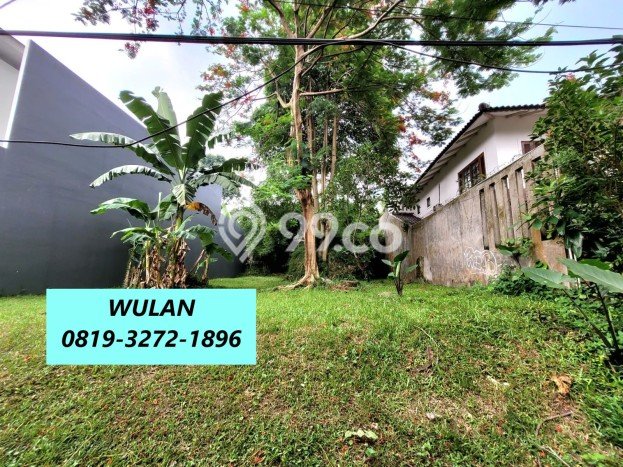 Tanah Dijual Lokasi Strategis di Tangerang Selatan dengan Luas 373m2 Tanah Dijual Lokasi Strategis di Tangerang Selatan dengan Luas 373m2