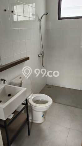 Dijual Rumah 3 Kamar Lokasi Ideal Nyaman dan Strategis di BSD Dijual Rumah 3 Kamar Lokasi Ideal Nyaman dan Strategis di BSD