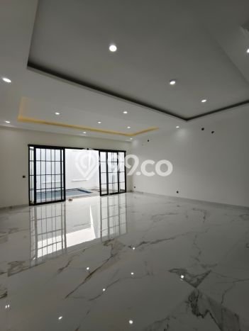 Hunian Super Mewah dengan Akses Paling Strategis di Sektor 3 - Bintaro, Tangerang Selatan Hunian Super Mewah dengan Akses Paling Strategis di Sektor 3 - Bintaro, Tangerang Selatan