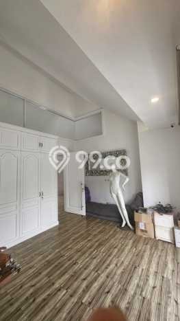 Rumah Mewah LB 220m2 Siap Huni Desain Elegan di Sektor 9-Bintaro, Tangerang Selatan Rumah Mewah LB 220m2 Siap Huni Desain Elegan di Sektor 9-Bintaro, Tangerang Selatan
