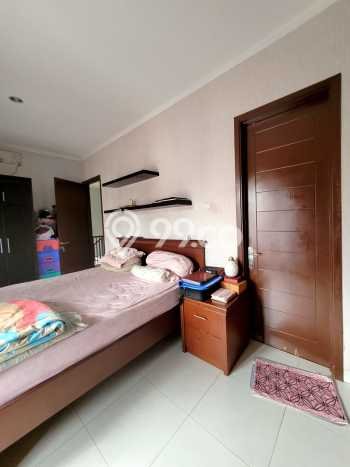 Dijual Rumah Mewah Megah Dengan View Cantik di Sektor 9-Bintaro, Tangerang Selatan Dijual Rumah Mewah Megah Dengan View Cantik di Sektor 9-Bintaro, Tangerang Selatan